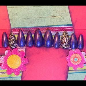 Purple Reign||Press-on Nail Set